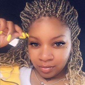 Meet your Posher, Jasmin